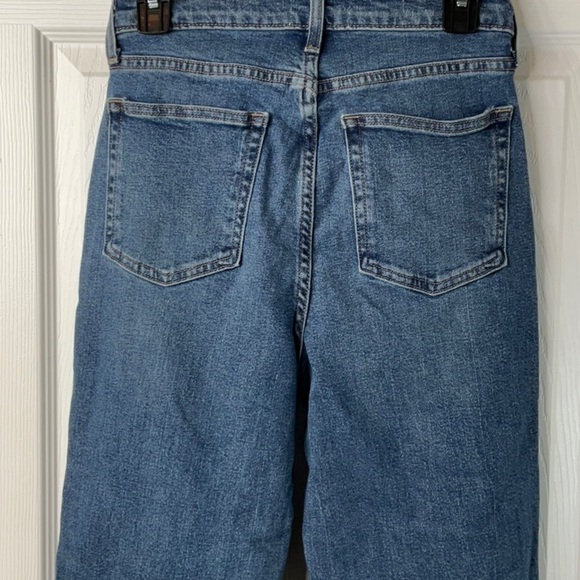 Universal Thread - Women's Mid-Rise 80's Slim Fit Ankle Jeans Medium Wash - Picture 10 of 14